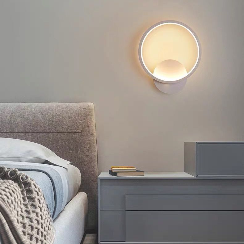 Moderne minimalistische stijl wand gemonteerd verlichtingsarmatuur metaal 1 lichte wandwanden voor slaapkamer