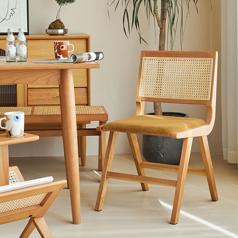 Traditionele stijl eetstoelen keukenarmloze zijstoelen met houten benen