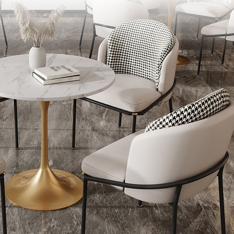 Mesa de comedor redonda contemporánea de metal mesa de piedra sinterizada para comedor