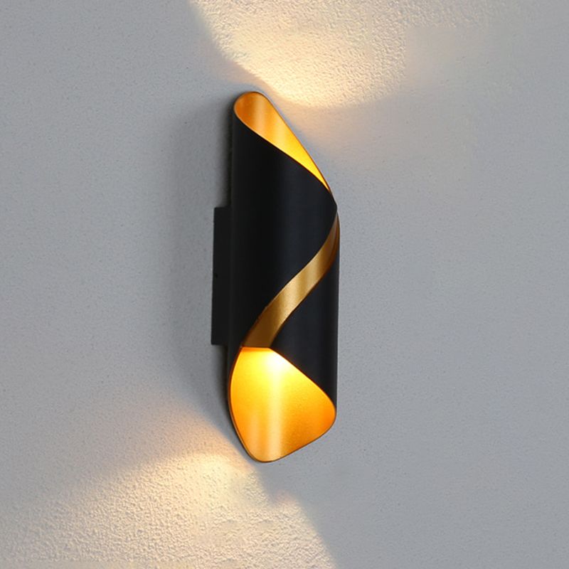 Tube badkamer omhoog muurlicht metaal postmoderne led sconce lamp in zwart en goud binnen