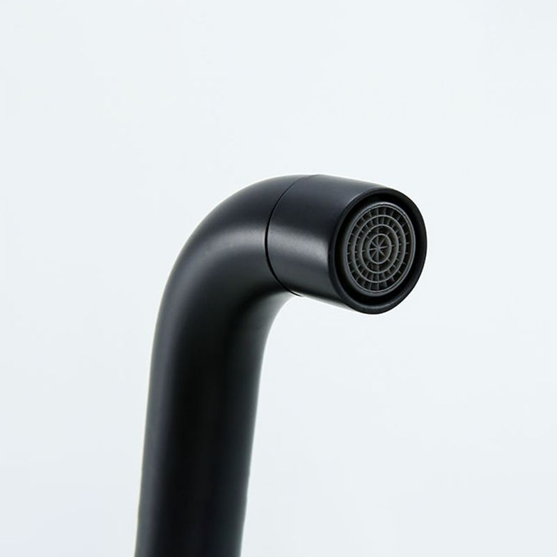 Modern Freestanding Bathtub Faucet Metal Bathroom Faucet with Handle