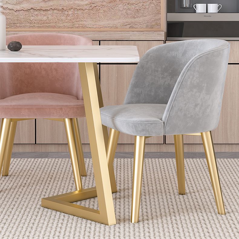 Juego de mesa de comedor de piedra sinterizada escandinava con mesa rectangular y base de comedor para el hogar de la base de metal