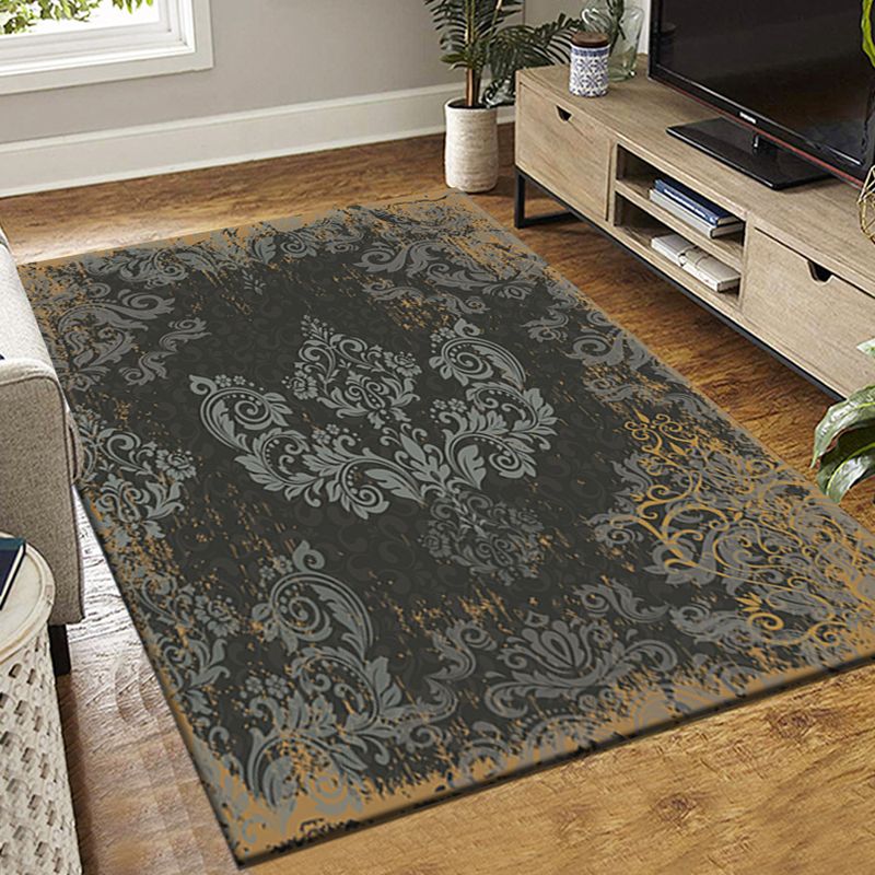 Dark Gray Bohemia Rug Polyester Graphic Rug Stain Resistant Rug for Living Room