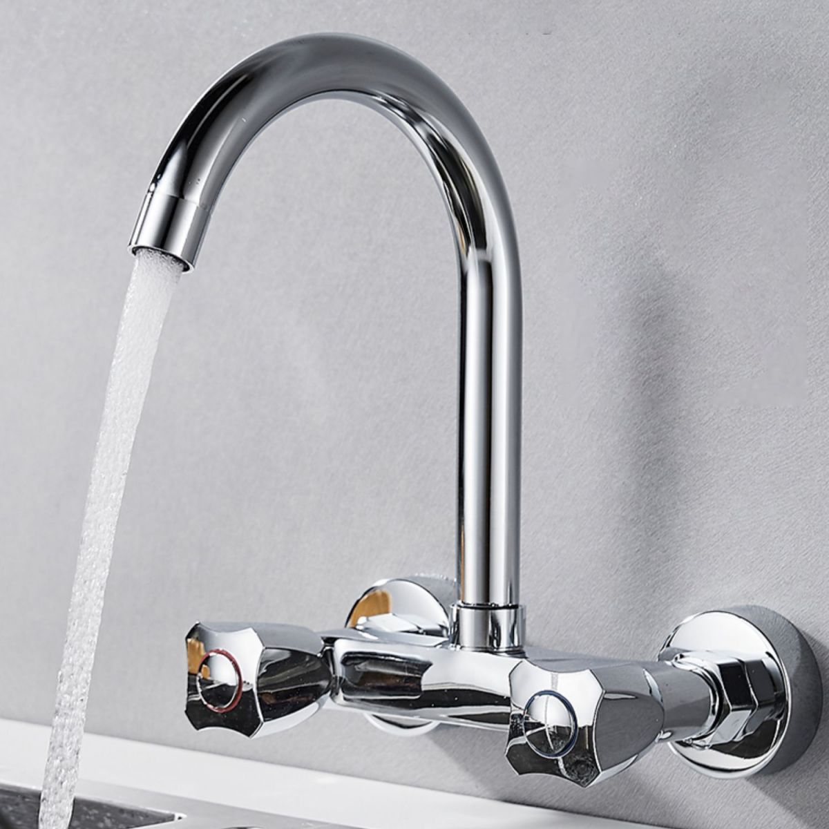 Contemporary Single Lever Handle Kitchen Faucet Metal High Arch Water Filler