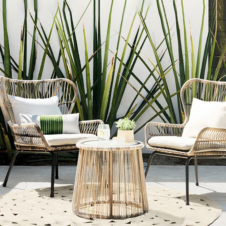 Modern Style Bistro Table Set Wicker 1/2/3 Pieces Bistro Set with Toss Pillows