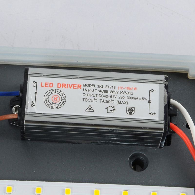 7,8 inch Hoogte rechthoekige acryl wandlamp Moderne eenvoud Outdoor Waterdichte sensor wandlicht in zwart