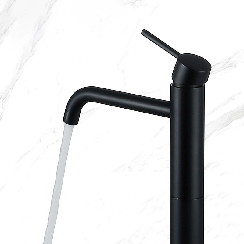 Modern Freestanding Bathtub Faucet Metal Bathroom Faucet with Handle