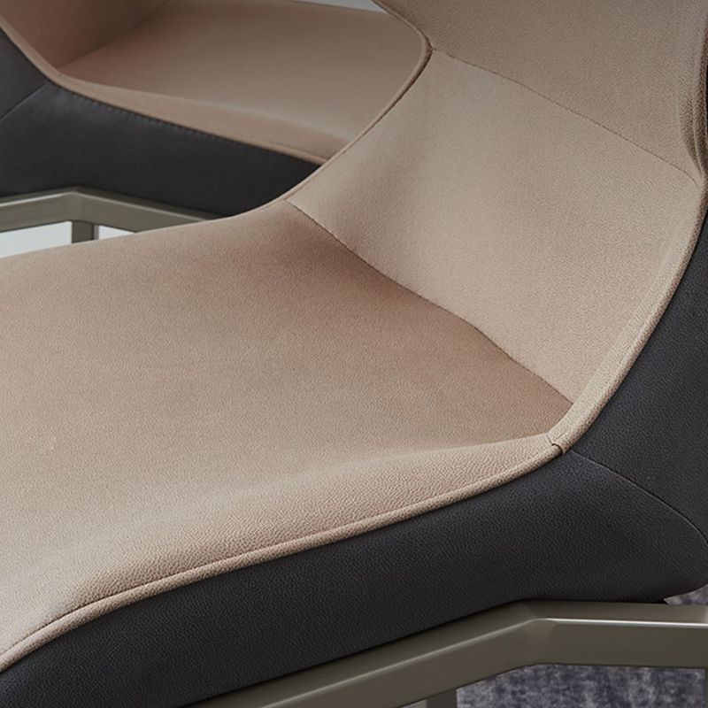 Chaise de salle à manger de style contemporain Chaise d'appoint à accoudoirs à oreilles en métal pour cuisine (Ensemble de 2)