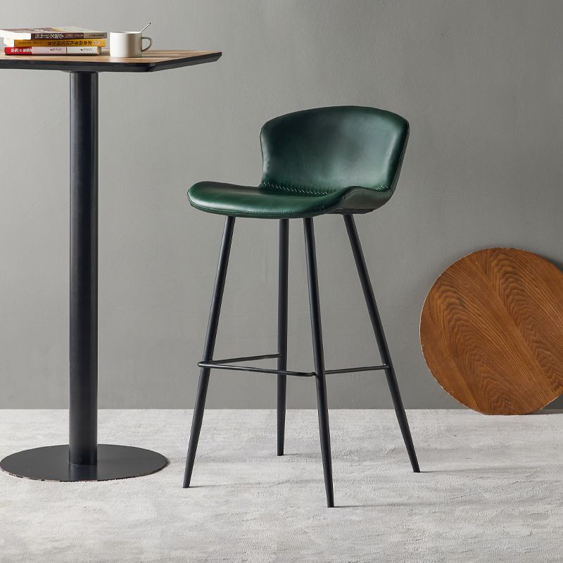 Taburete de bar de estilo moderno, taburetes de bar con base metálica y asiento de piel sintética para cocina