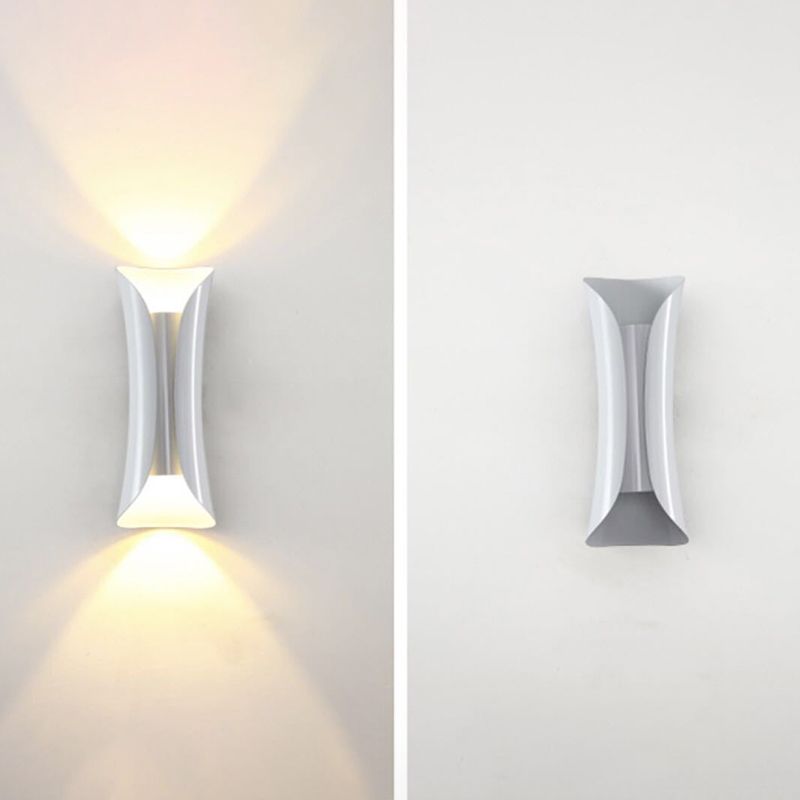 Curved Wall Mounted Lamp Modern Simplicity Metallic Wall Mount Lamp for Living Room