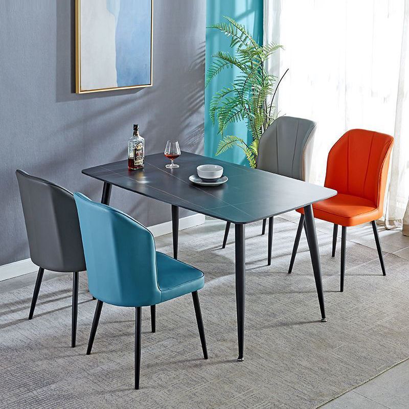 Silla contemporánea del comedor del metal Silla sin brazos Wingback para el uso del restaurante