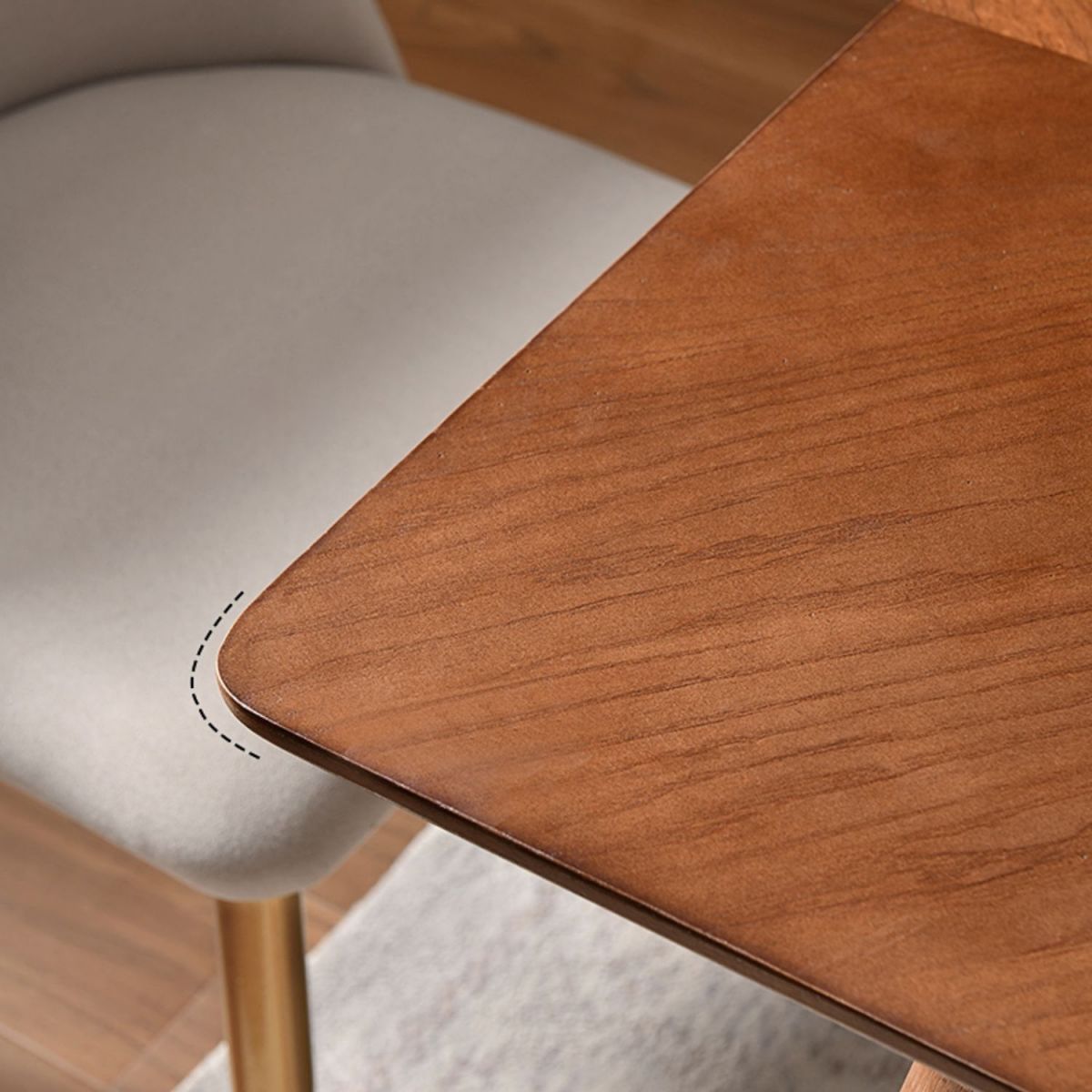 Traditional Luxury Dining Table Brown Wooden Dining Table for Home Use