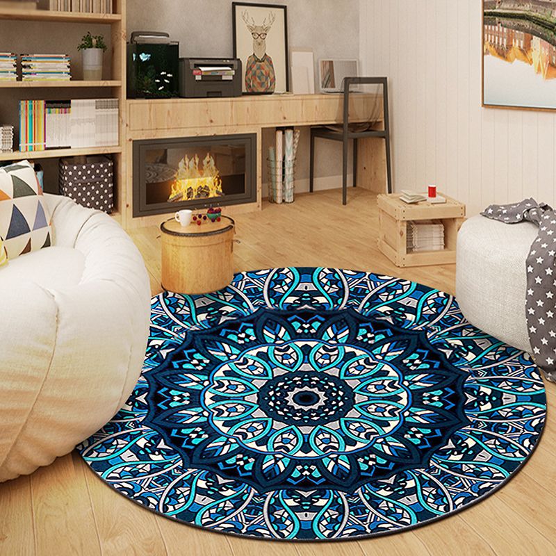 Modern Living Room Area Rug Antique Pattern Polyester Area Carpet Non-Slip Backing Rug