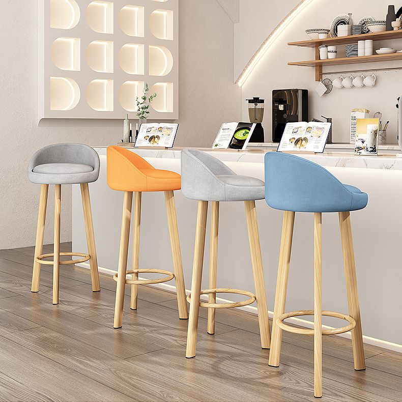 Taburete de bar sin brazos con respaldo moderno, taburete de bar de acero para cajero con cojín