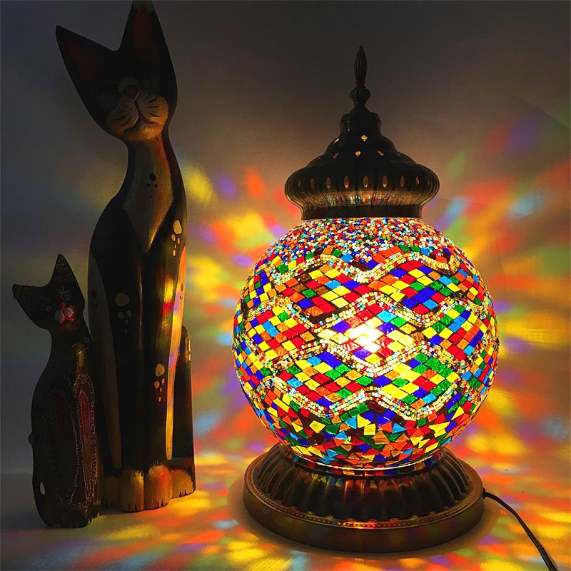 Gelb/lila Kugel-Nachtlicht, Vintage-Stil, mehrfarbiges Buntglas, 1 Kopf, Nachttischlampe