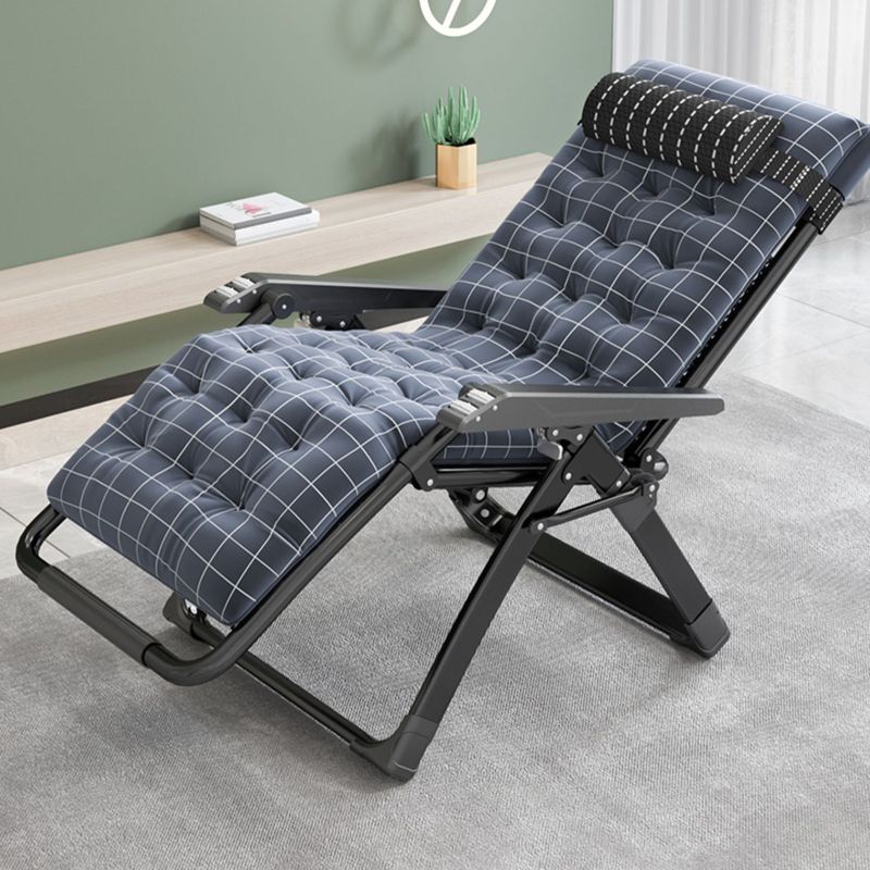 Contemporary Style Standard Recliner Metal Plaid Foldable Chair
