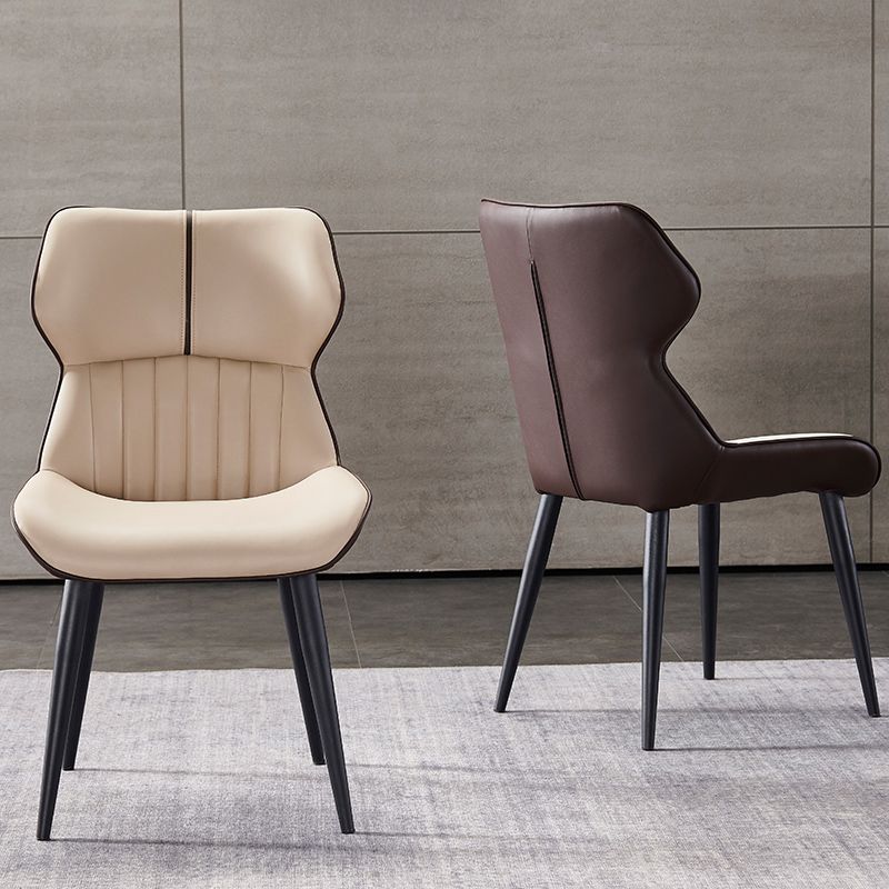 La salle à manger contemporaine en cuir PU préside le fauteuil latéral à oreilles pour un usage domestique