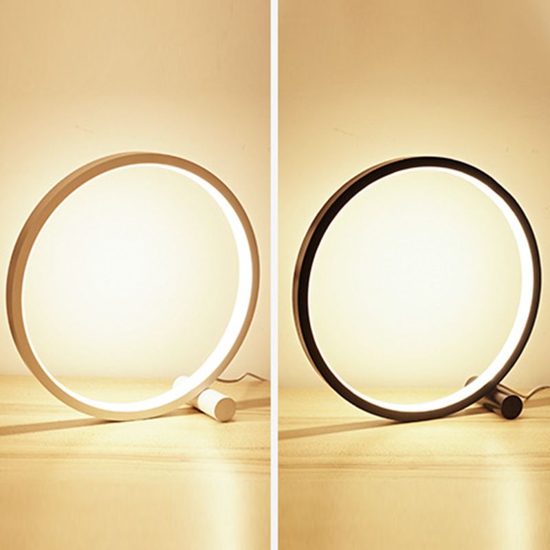 Lampada da tavolo circolare in alluminio Lampada da scrivania Nordic Touching Switch a 1 luce per camera da letto