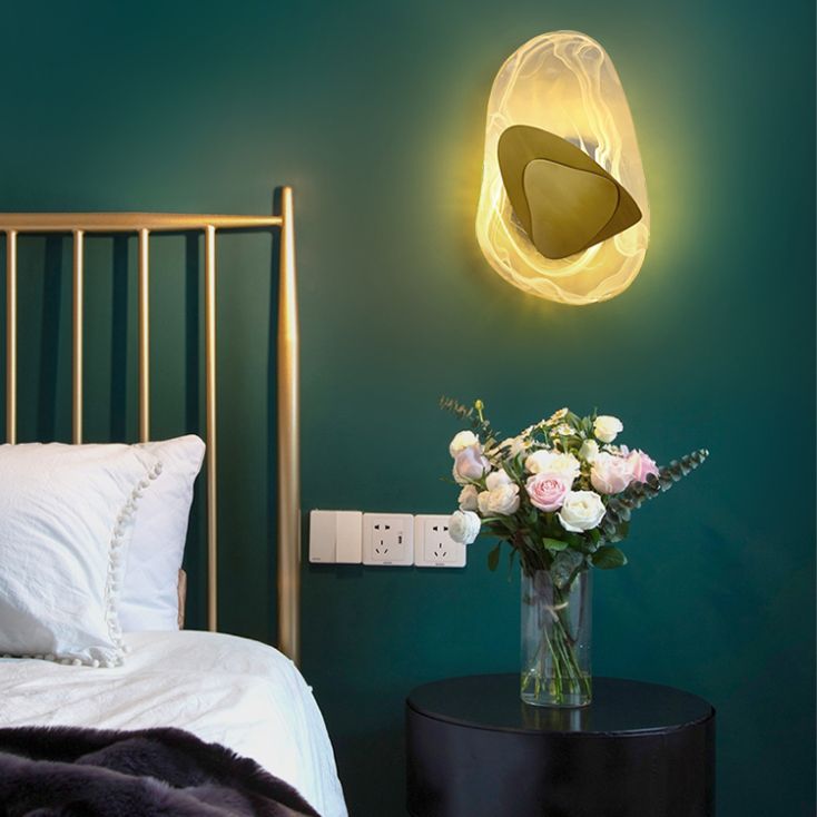 1-Light Wall Sconce Lighting Modern Style Ellipse Clear Crystal Wall Lamp in Black and Gold