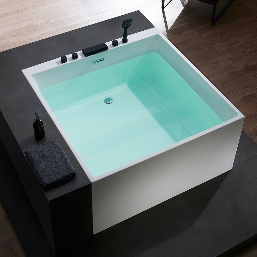 Modern Square Bath Stand Alone Acrylic Soaking White Bathtub