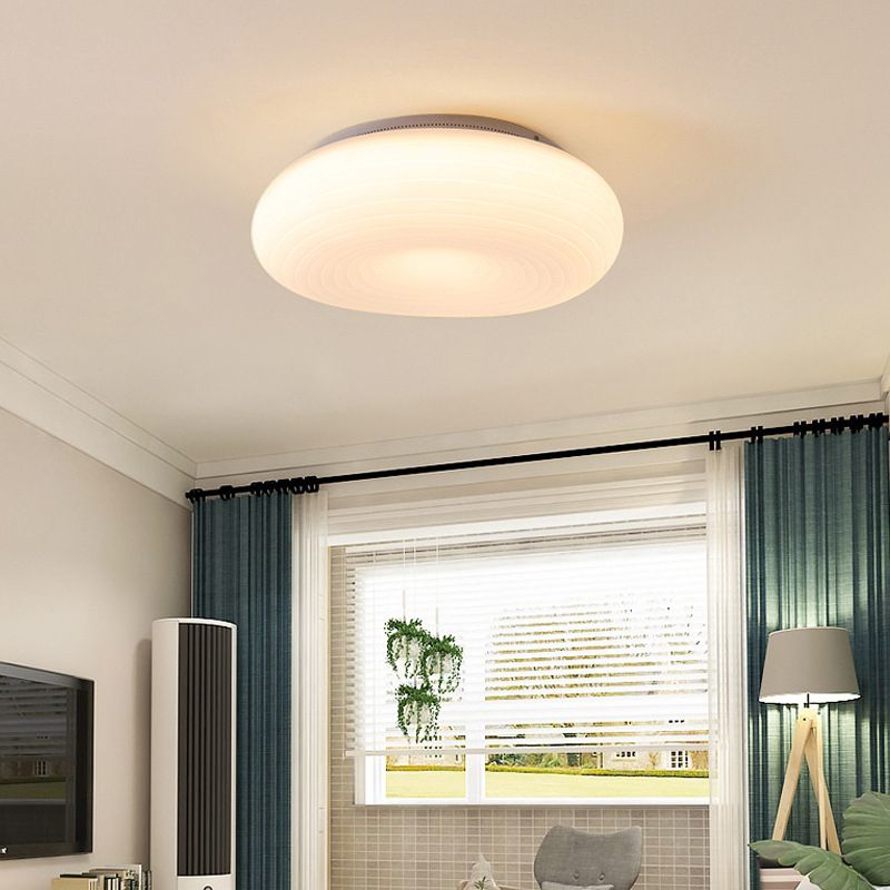 Kunststof kiezelvormige inbouw Cartoon LED witte plafondlamp voor slaapkamer