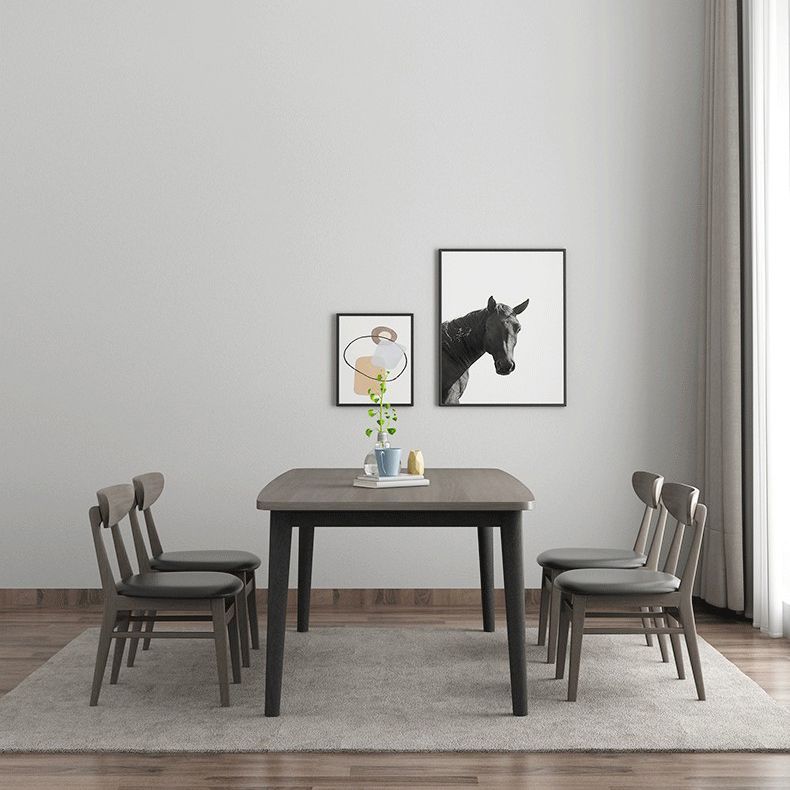 Set da pranzo in legno massiccio tradizionale con tavolo fisso e base a 4 gambe