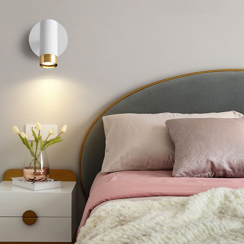 Contemporary Metal Wall Sconce Minimalist Wall Light Fixture for Bedroom