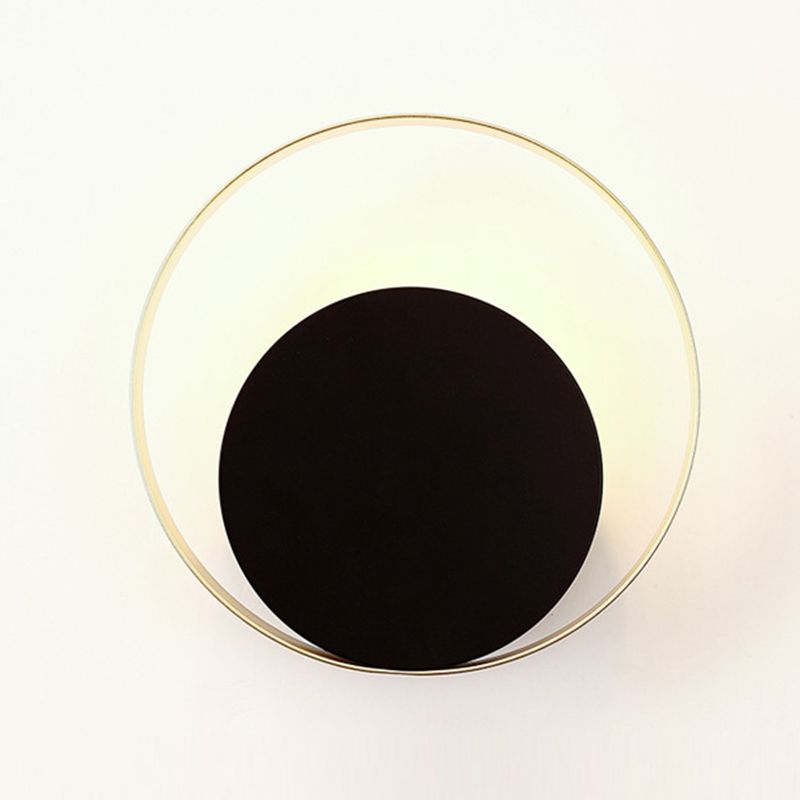1 Light Circular Wall Mount Light Minimalism Metal Wall Lamp in Black