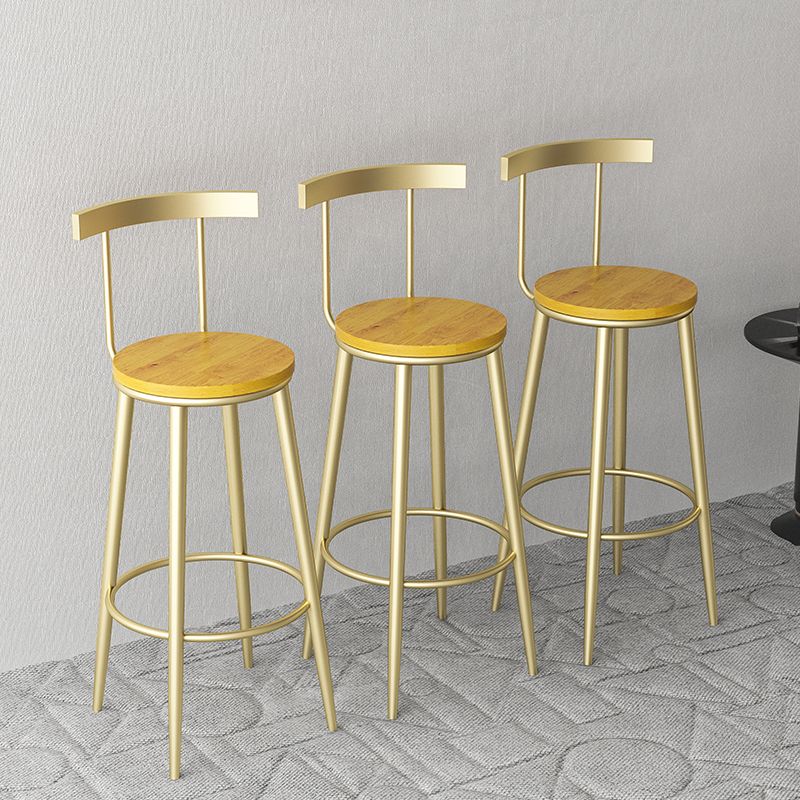 Modern Armless Backrest Counter Stool Iron Bar Stool with Wooden Seat and Pedal