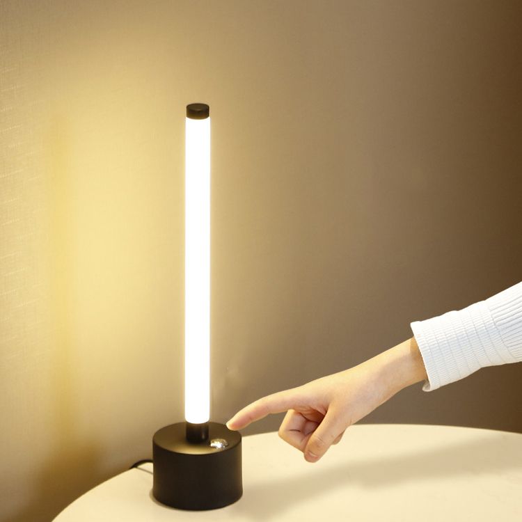 Aluminum Modern LED Table Lamp Straight Line Table Light for Living Room