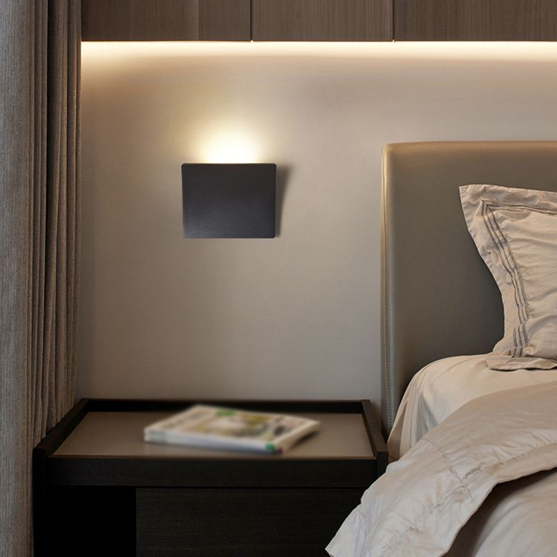 Black LED Wall Lamp Modern Style Wall Mount Lamp with Metal Shade for Bedroom