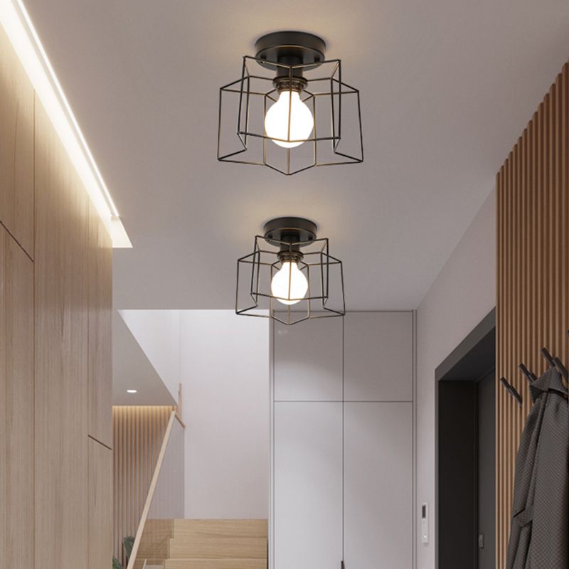 Star Metal Close to Ceiling Light Simple Ceiling Mounted Fixture