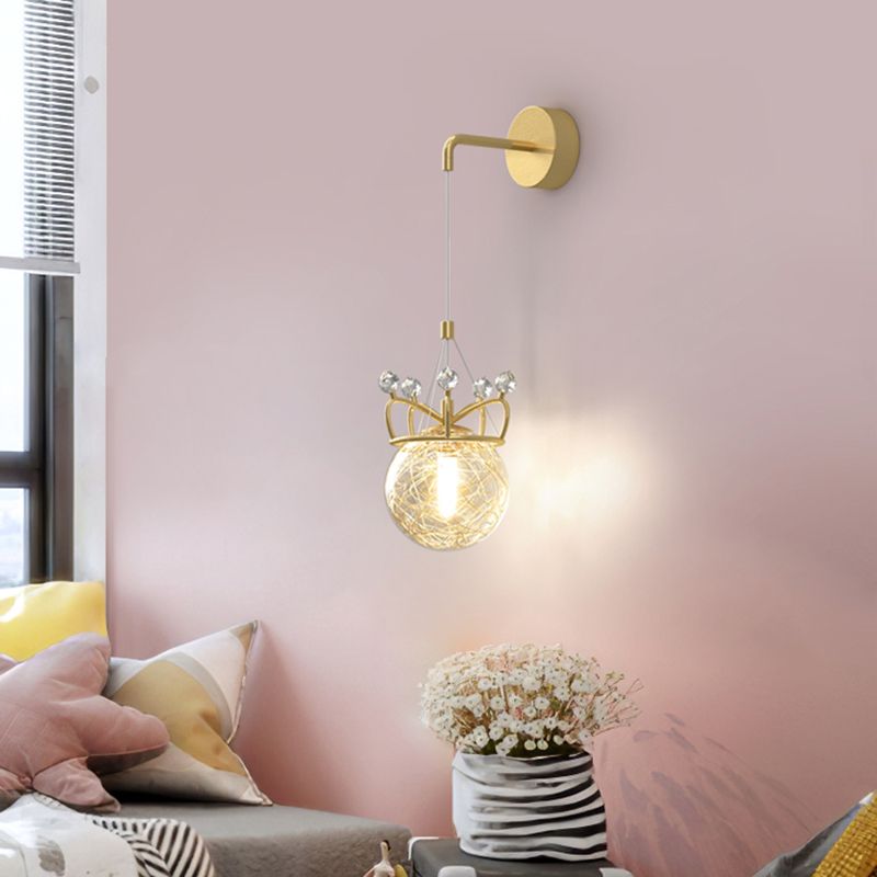 Decorative 1 Light Wall Lamp Globe Glass Hanging Wall Lamp in Brass Finish for Bedroom