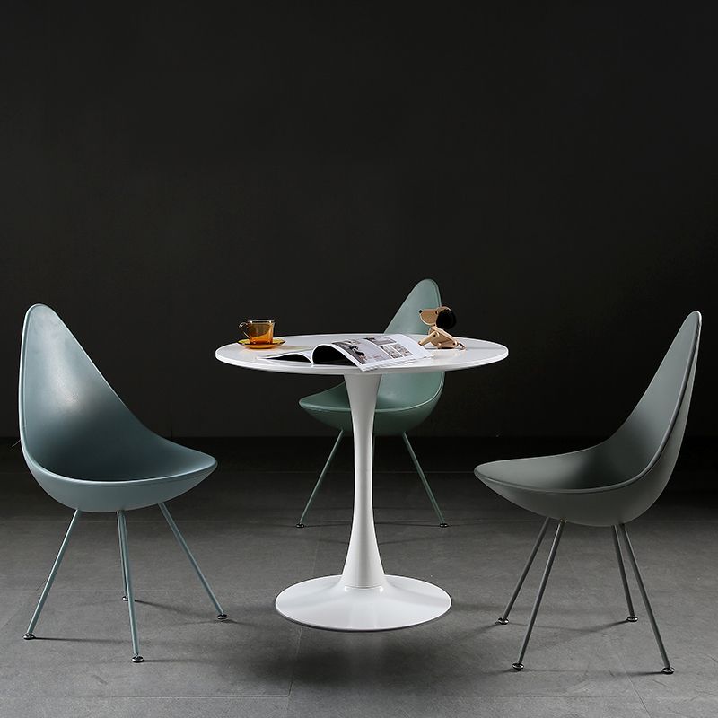 Metal Contemporary Round Dining Table Wood Top Table with Tulip
