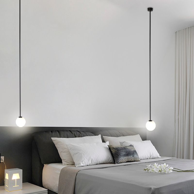 Mini Balle en forme de suspension de lampe de lampe à lampe 1-Bulb Lumière avec une teinte en verre pour le chevet