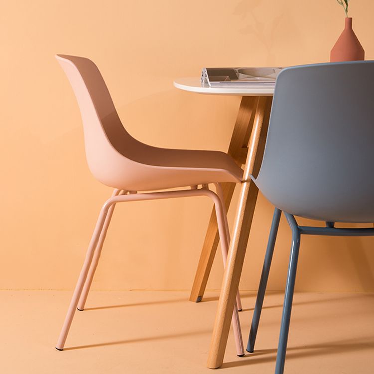 Sillas de comedor de estilo moderno, sillas laterales sin brazos con patas de metal