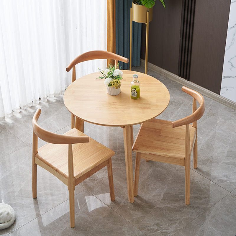 Contemporary Round Dining Table Wood Dinner Table with 3 Legs
