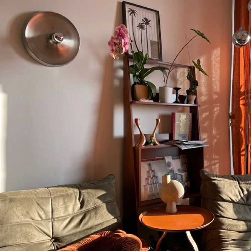 Metal Round Wall Sconce Single Light Contemporary Wall Light in Chrome / White / Orange