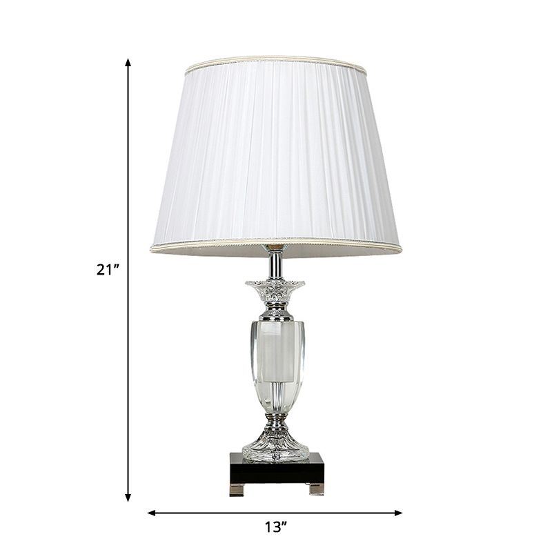 Wit 1 lichte nachtlicht traditionele stijl stof taps toelopende nachtkastje lamp met kristallen basis