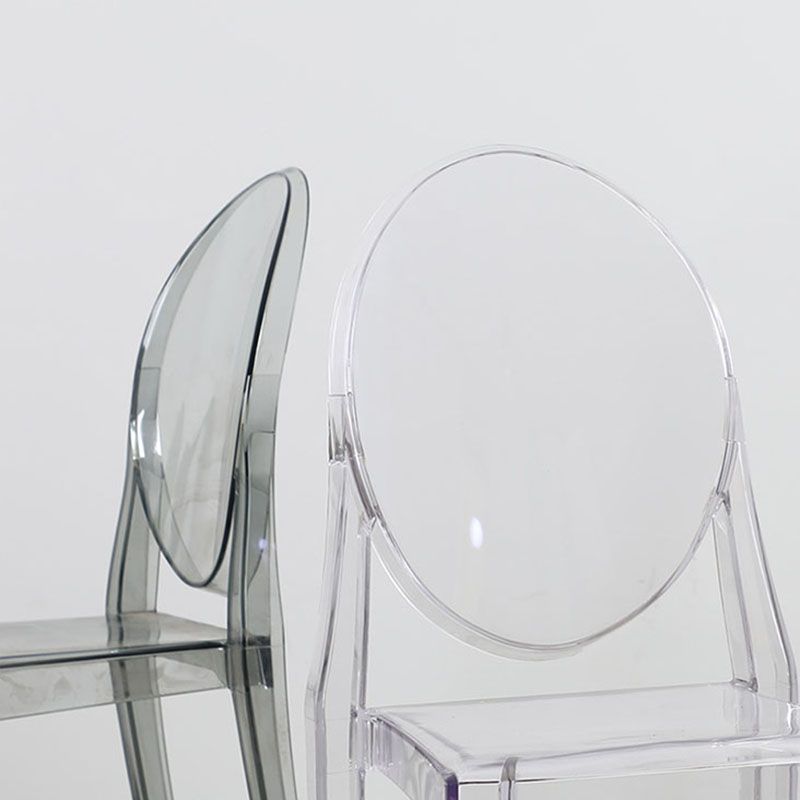Diseño escandinavo apilable de plástico que cena la silla lateral abierta de la parte posterior de la silla sin brazos