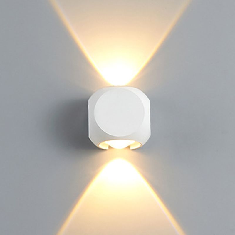 Mini cubo de lavadora de pared Splique Nórdica Aluminio 2/4 Lámpara de pared LED de sala de estar en negro/blanco