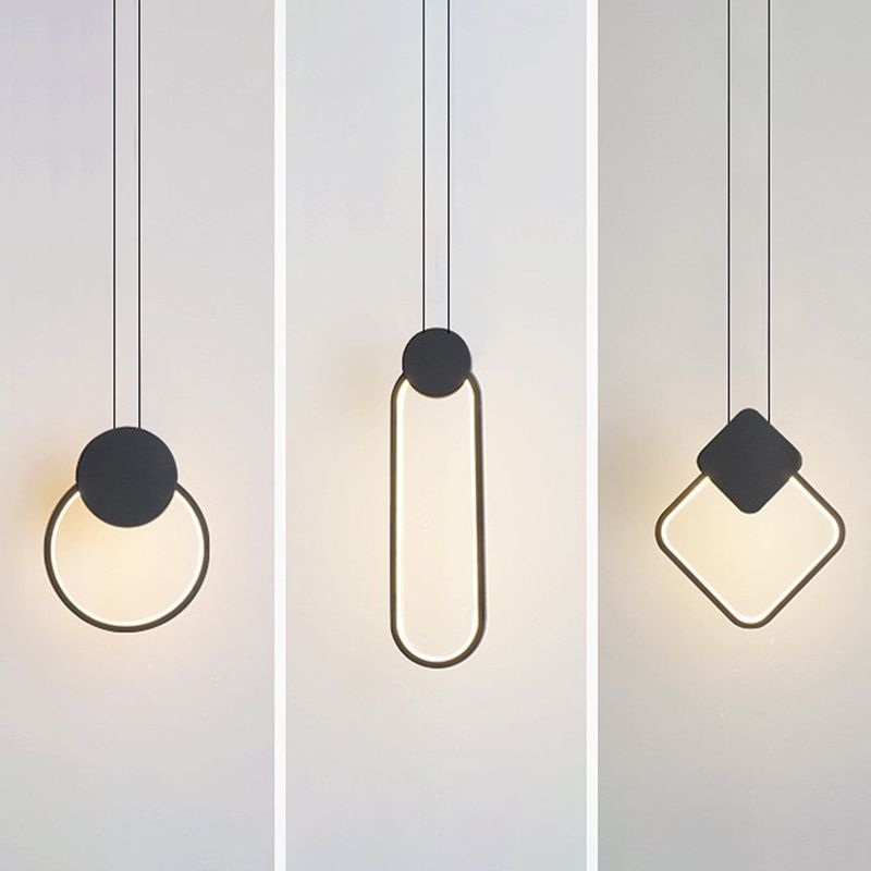 Style moderne suspendu luminaire en forme de bande LED Pendante Lumière pour le salon
