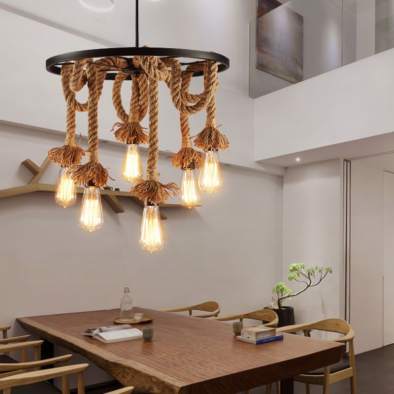 Luz de suspensión de cuerda industrial de la rueda de la rueda del vagón de metal negro para restaurante