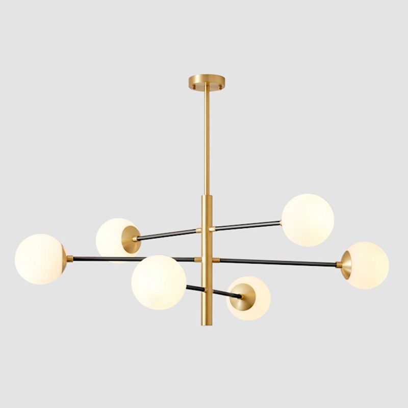 Brass Tierd sospeso a sospensione Light Postmodern Metal lampadario in metallo con sfera di vetro lattiginoso