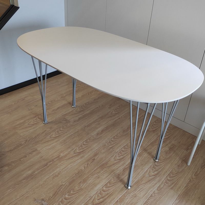 White Solid Wood Table Contemporary Oval Dining Table with 4 Legs