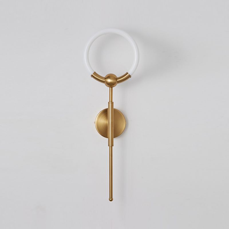 Salon Murne Gamique Postmodern Metal Wall Murd Lightture avec une teinte acrylique