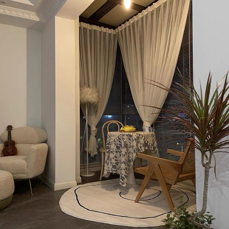 Chic Modern Rug White Polyester Area Carpet Line Pattern Easy Care Area Rug for Home Decor