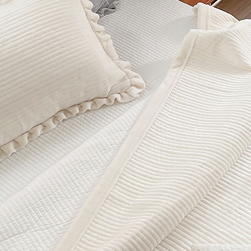 Solid Color Bed Sheet Set Polyester Breathable Bed Sheet Set