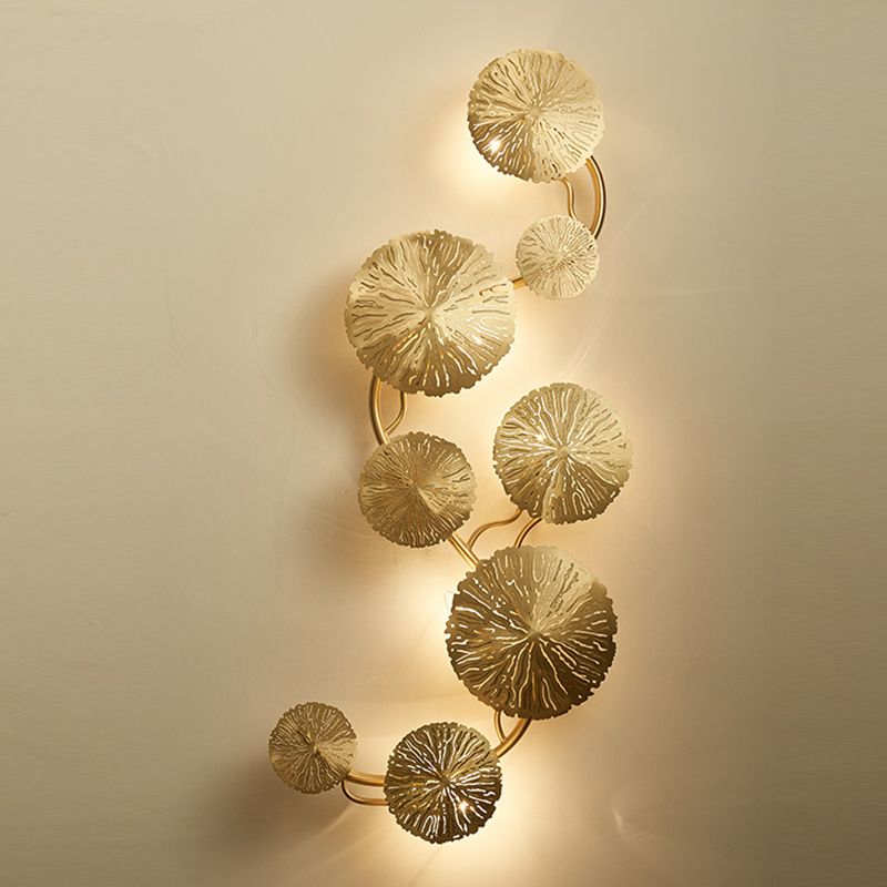 Éclairage mural de forme multiples uniques Éclairage mural métallique de style moderne en laiton