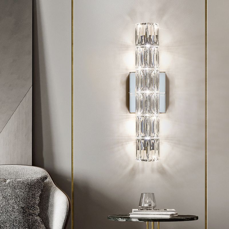 Modern Style Wall Mount Light Simple Wall Light with Crystal Shade for Living Room